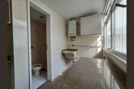 Apartamento à venda com 97m², 3 quartos e 1 vagaÁrea de Serviço