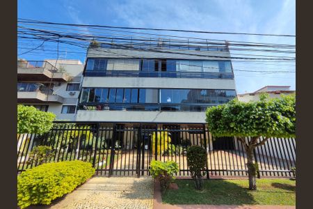 Apartamento à venda com 97m², 3 quartos e 1 vagaFachada