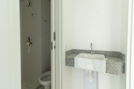 Apartamento à venda com 33m², 1 quarto e 1 vaga Apartamento à venda com 33m², 1 quarto e 1 vagaBanheiro