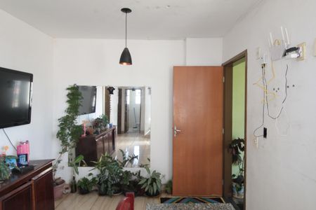 Sala de apartamento à venda com 2 quartos, 47m² em Copacabana, Belo Horizonte