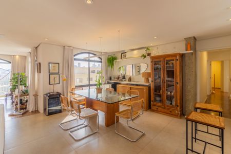 Sala de apartamento à venda com 3 quartos, 165m² em Pinheiros, São Paulo