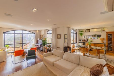 Apartamento à venda com 165m², 3 quartos e 4 vagasSala