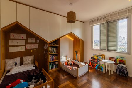 Apartamento à venda com 165m², 3 quartos e 4 vagasQuarto 1