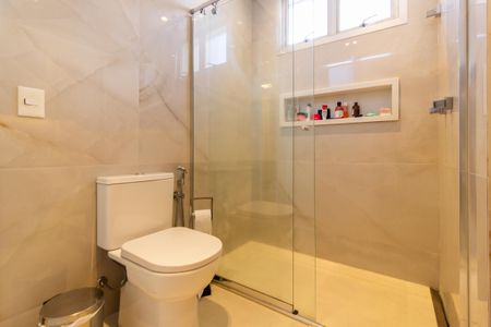 Apartamento à venda com 165m², 3 quartos e 4 vagasBanheiro da Suíte