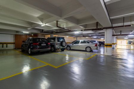 Apartamento à venda com 165m², 3 quartos e 4 vagasÁrea comum - Garagem