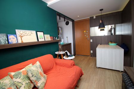 Sala de apartamento para alugar com 2 quartos, 48m² em Irajá, Rio de Janeiro