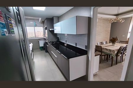 Apartamento à venda com 145m², 4 quartos e 2 vagasCozinha