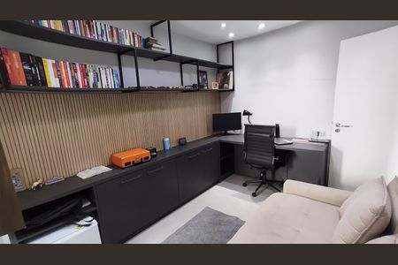 Apartamento à venda com 145m², 4 quartos e 2 vagasSuíte