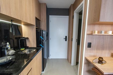 Studio à venda com 27m², 1 quarto e sem vaga Studio à venda com 27m², 1 quarto e sem vagaCozinha
