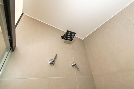 Studio à venda com 27m², 1 quarto e sem vaga Studio à venda com 27m², 1 quarto e sem vagaBanheiro