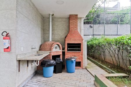 Apartamento para alugar com 64m², 2 quartos e 1 vagaÁrea comum - Churrasqueira