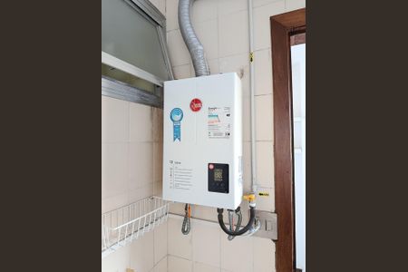 Apartamento à venda com 94m², 2 quartos e 1 vaga Apartamento à venda com 94m², 2 quartos e 1 vagaÁrea de Serviço