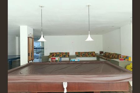 Apartamento à venda com 94m², 2 quartos e 1 vaga Apartamento à venda com 94m², 2 quartos e 1 vagaÁrea comum - Salão de jogos