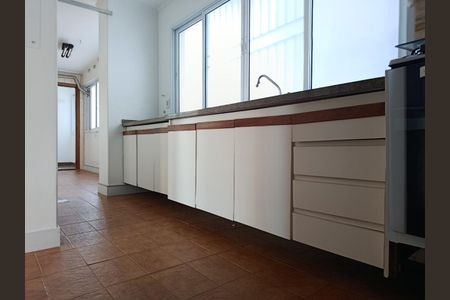 Apartamento à venda com 94m², 2 quartos e 1 vaga Apartamento à venda com 94m², 2 quartos e 1 vagaCozinha