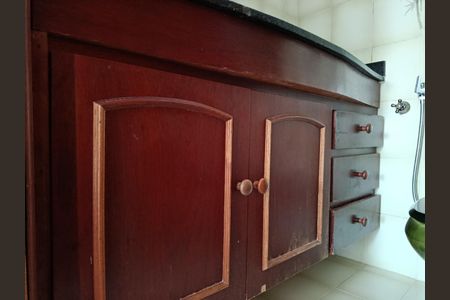 Apartamento à venda com 94m², 2 quartos e 1 vaga Apartamento à venda com 94m², 2 quartos e 1 vagaBanheiro da Suíte