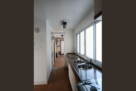 Apartamento à venda com 94m², 2 quartos e 1 vaga Apartamento à venda com 94m², 2 quartos e 1 vagaCozinha