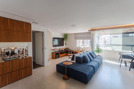 Sala de apartamento à venda com 3 quartos, 130m² em Funcionários, Belo Horizonte
