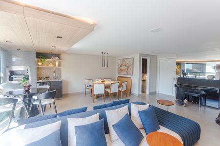 Sala de apartamento à venda com 3 quartos, 130m² em Funcionários, Belo Horizonte