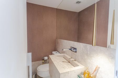 Apartamento à venda com 130m², 3 quartos e 3 vagasLavabo