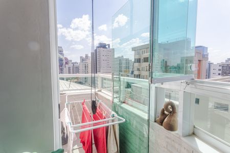 Apartamento à venda com 130m², 3 quartos e 3 vagasVaranda da Sala