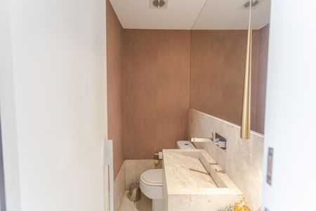 Apartamento à venda com 130m², 3 quartos e 3 vagasLavabo