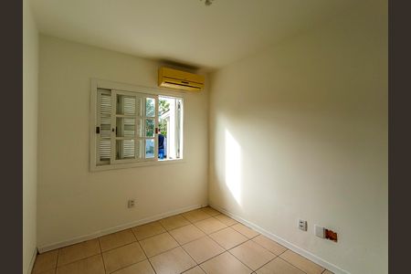 Casa à venda com 108m², 4 quartos e 1 vagaQuarto 1