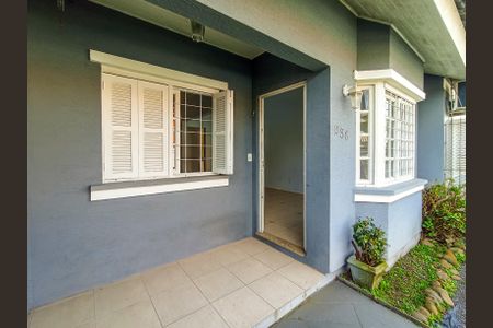 Casa à venda com 108m², 4 quartos e 1 vagaEntrada