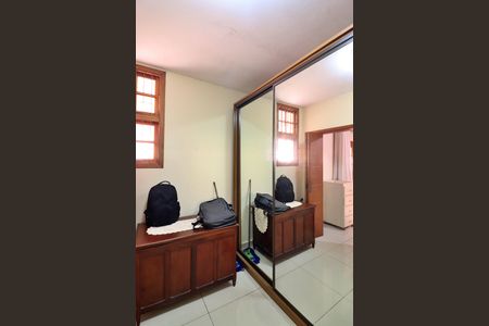 Casa à venda com 370m², 3 quartos e 8 vagasCloset da suíte 1