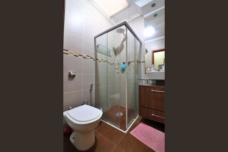 Casa à venda com 370m², 3 quartos e 8 vagasBanheiro Social