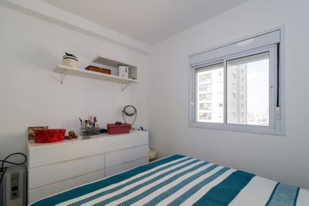 Apartamento à venda com 70m², 2 quartos e 2 vagas Apartamento à venda com 70m², 2 quartos e 2 vagasSuíte