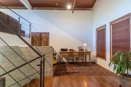 Sala de casa de condomínio à venda com 2 quartos, 467m² em Retiro do Chale, Brumadinho