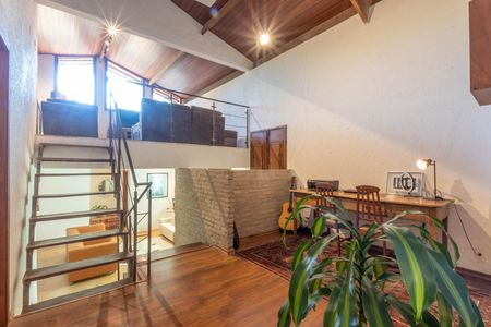 Casa de condomínio à venda com 467m², 2 quartos e 4 vagas Casa de condomínio à venda com 467m², 2 quartos e 4 vagasSala