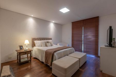 Suíte 2 de casa de condomínio à venda com 2 quartos, 467m² em Retiro do Chale, Brumadinho
