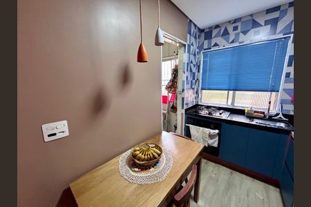 Apartamento à venda com 56m², 2 quartos e sem vaga Apartamento à venda com 56m², 2 quartos e sem vagaCozinha