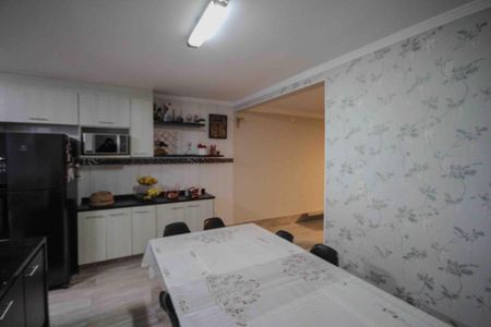 Casa à venda com 140m², 3 quartos e 2 vagas Casa à venda com 140m², 3 quartos e 2 vagasCozinha