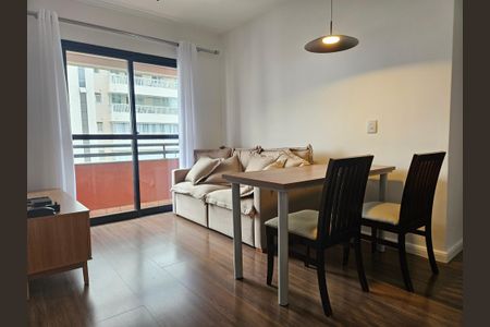 Apartamento à venda com 55m², 2 quartos e 2 vagasSala
