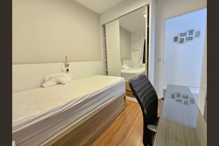 Apartamento à venda com 55m², 2 quartos e 2 vagasQuarto 1