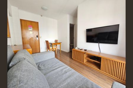Sala de apartamento à venda com 2 quartos, 44m² em Cidade Monções, São Paulo
