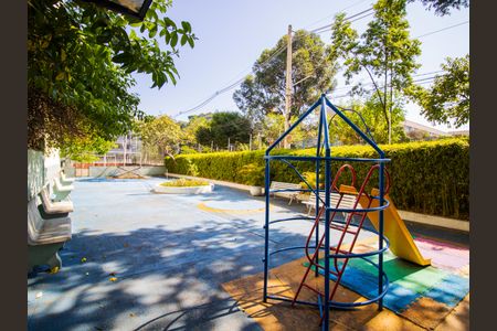 Apartamento à venda com 64m², 2 quartos e 1 vagaÁrea comum - Playground