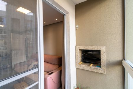 Sacada de apartamento à venda com 2 quartos, 51m² em Vila Nova, Porto Alegre