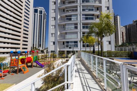 Apartamento à venda com 86m², 3 quartos e 2 vagasÁrea comum - Piscina