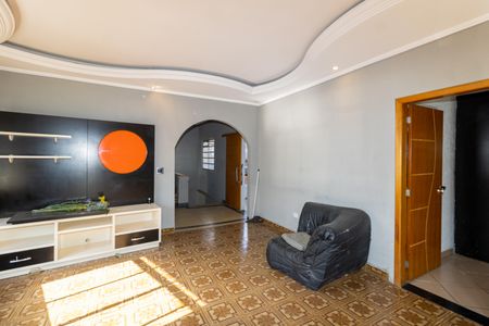 Sala de casa para alugar com 3 quartos, 170m² em Vila Medeiros, São Paulo