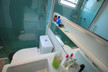 Casa à venda com 287m², 4 quartos e 4 vagasBanheiro da Suíte 2