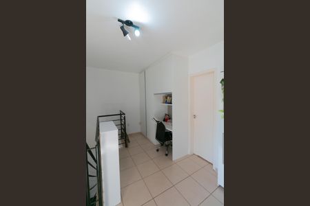 Apartamento à venda com 100m², 2 quartos e 1 vaga Apartamento à venda com 100m², 2 quartos e 1 vagaEscritório