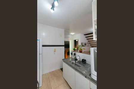 Apartamento à venda com 100m², 2 quartos e 1 vaga Apartamento à venda com 100m², 2 quartos e 1 vagaCozinha
