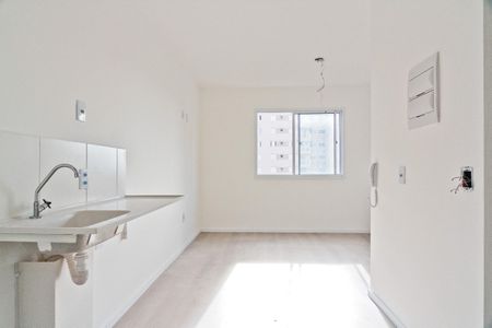 Studio de kitnet/studio para alugar com 1 quarto, 16m² em Vila Mangalot, São Paulo
