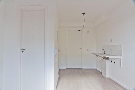 Studio de kitnet/studio para alugar com 1 quarto, 16m² em Vila Mangalot, São Paulo