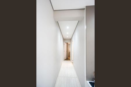 Apartamento à venda com 80m², 2 quartos e 2 vagas Apartamento à venda com 80m², 2 quartos e 2 vagasCorredor dos quartos