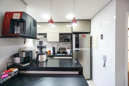 Apartamento à venda com 80m², 2 quartos e 2 vagas Apartamento à venda com 80m², 2 quartos e 2 vagasCozinha