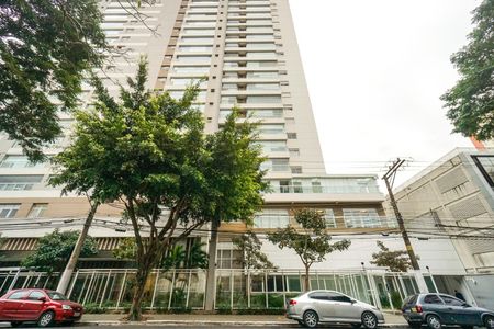 Apartamento à venda com 80m², 2 quartos e 2 vagas Apartamento à venda com 80m², 2 quartos e 2 vagasFachada
